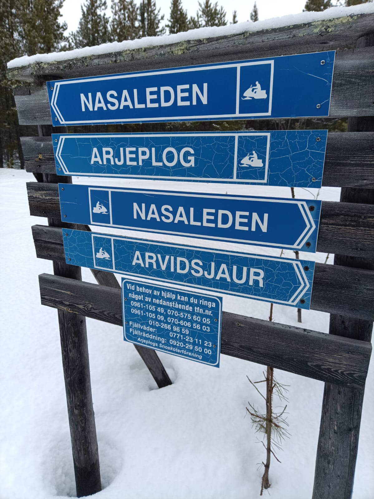 Wegweiser am Silbertrail zwischen Arvidsjaur und Arjeplog
